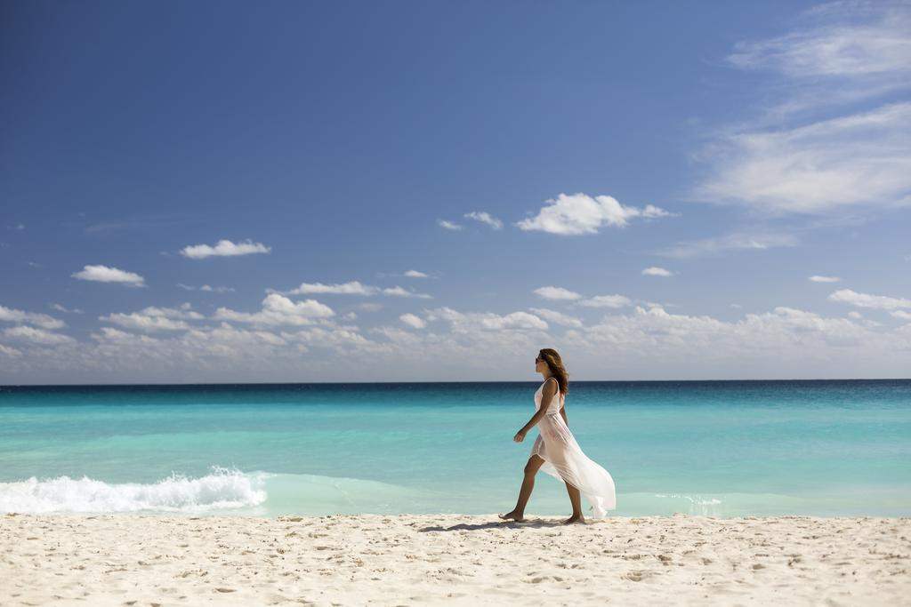 Cancun - 
Marriott Cancun Resort
