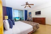 Cancun - 
Seadust Cancun Family Resort
