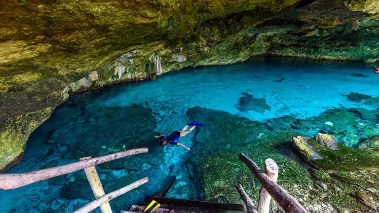 cenotes-des-ojos